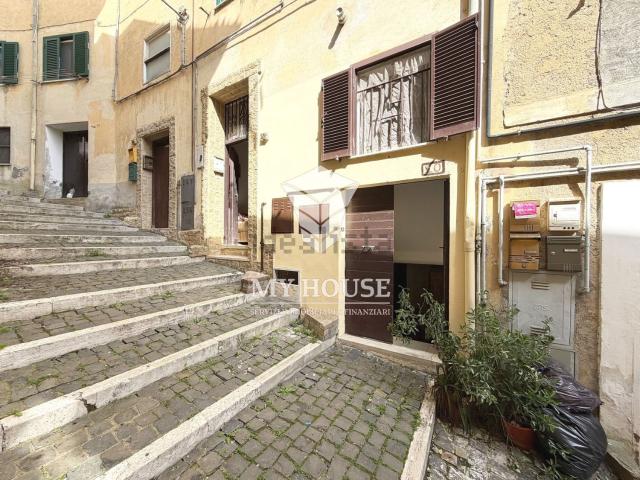 Appartamento in vendita di 110 m² in Via dei Cappuccini, 3
