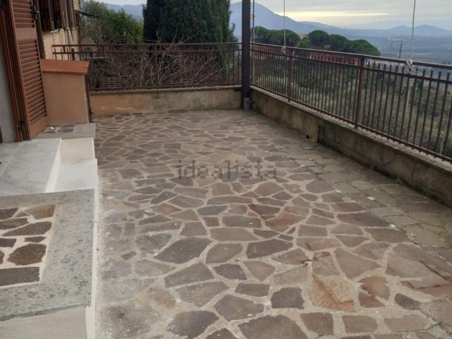 Appartamento in vendita di 110 m² in Via dei Villini, 35