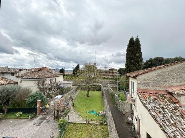 Appartamento in vendita di 110 m² in Via del Mattatoio