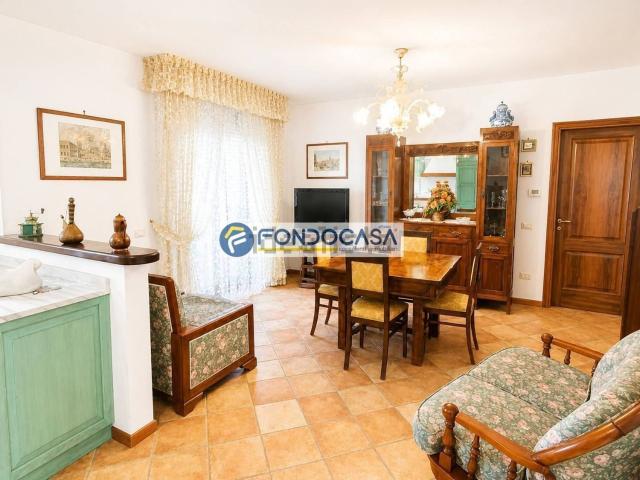 Appartamento in vendita di 110 m² in Via del Molinaccio, 2660