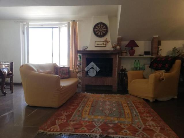 Appartamento in vendita di 110 m² in Via del Castagno, 57
