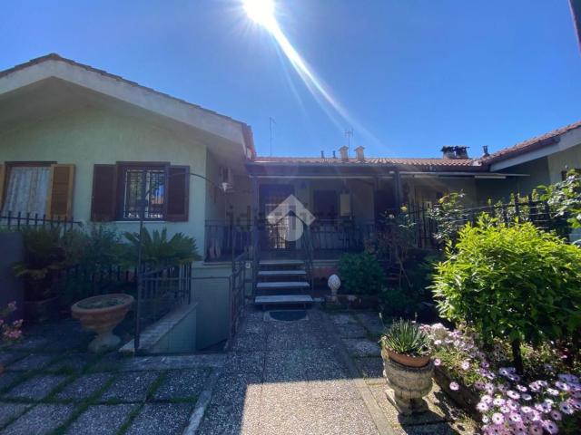 Appartamento in vendita di 110 m² in Via del Cerreto, 41