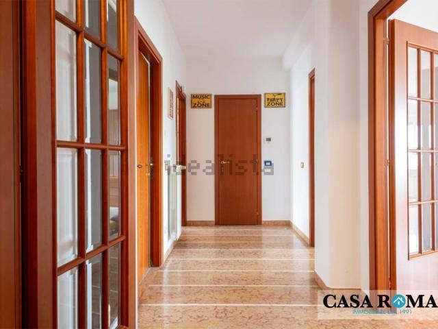 Appartamento in vendita di 110 m² in Via del Fosso dell&apos Acqua Mariana