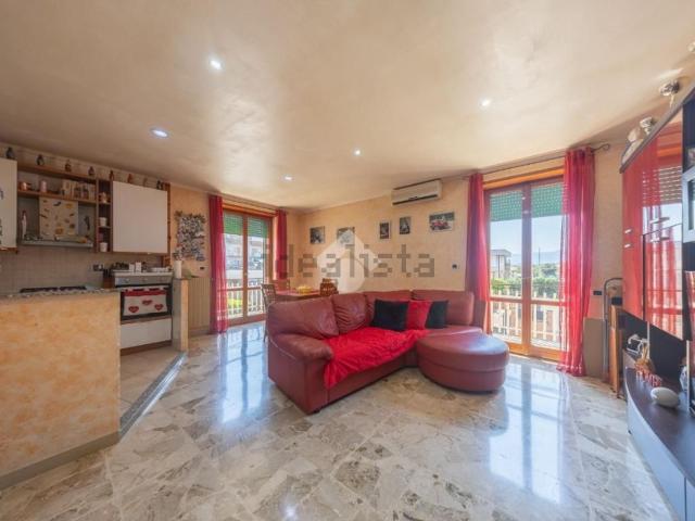 Appartamento in vendita di 110 m² in Via del Fosso dell&apos Osa, 476