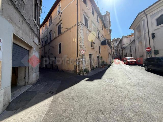 Appartamento in vendita di 110 m² in Via del Riserraglio, 3