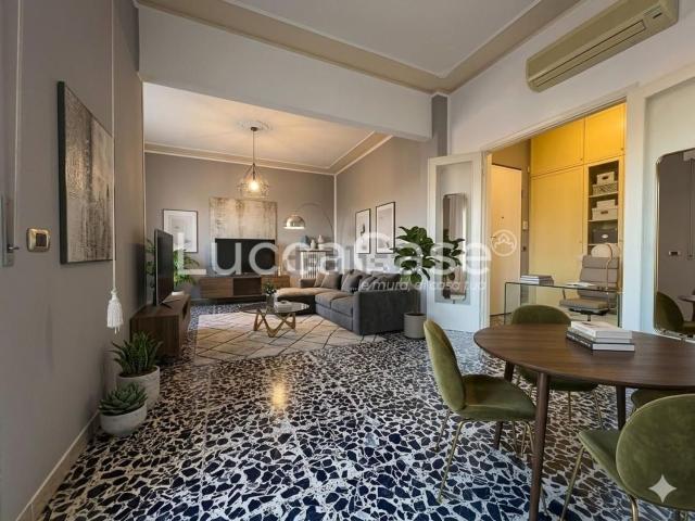 Appartamento in vendita di 110 m² in Via del Tiro a Segno, 125