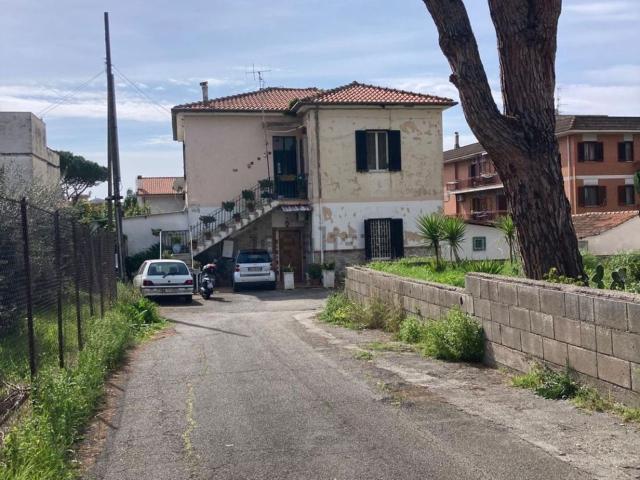 Appartamento in vendita di 110 m² in Via Delibera