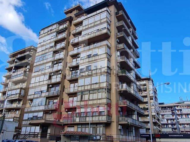 Appartamento in vendita di 110 m² in Via dell&apos Orsa Minore