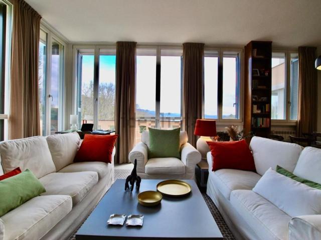Appartamento in vendita di 110 m² in Via della Colletta
