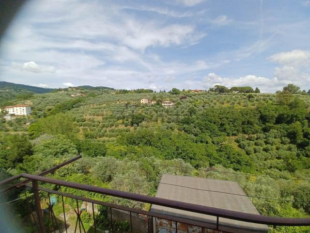 Appartamento in vendita di 110 m² in Via della Libertà