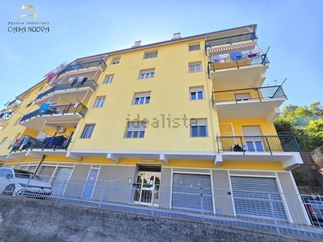 Appartamento in vendita di 110 m² in Via della Torrazza, 25