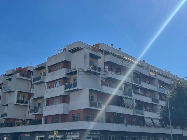 Appartamento in vendita di 110 m² in Via delle Azzorre, 391