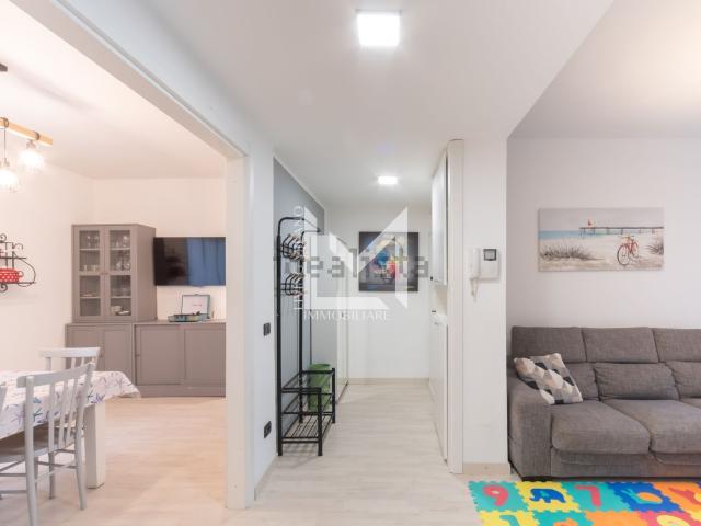 Appartamento in vendita di 110 m² in Via delle Forze Armate, 327