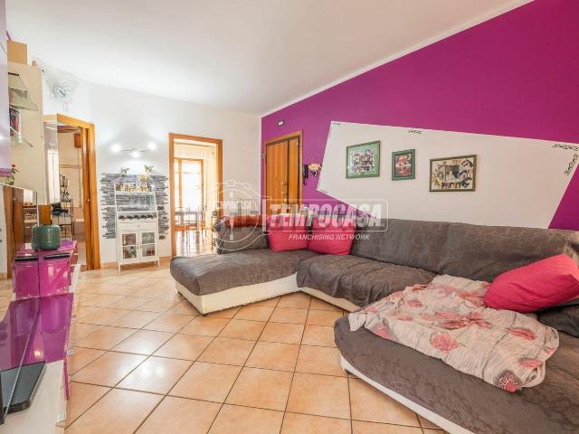 Appartamento in vendita di 110 m² in Via delle Vigne, 24