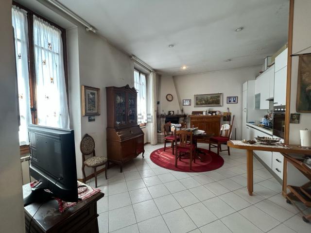 Appartamento in vendita di 110 m² in Via di Scandicci