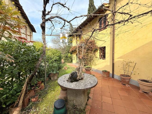 Appartamento in vendita di 110 m² in Via di Rosano, 170