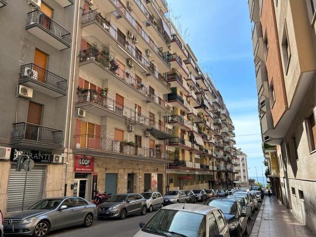 Appartamento in vendita di 110 m² in Via Diego Peluso, 99