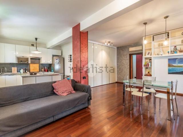 Appartamento in vendita di 110 m² in Via Dino Sbrozzi, 1