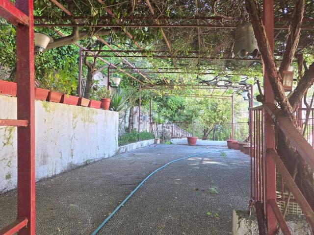 Appartamento in vendita di 110 m² in Via E. A. Mario, 22