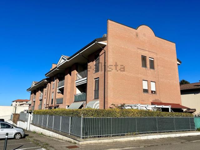 Appartamento in vendita di 110 m² in Via Enrico Berlinguer, 6