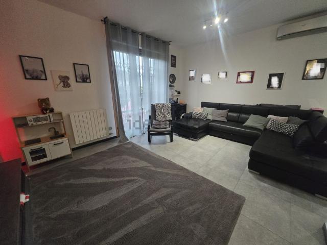 Appartamento in vendita di 110 m² in Via Enrico Caruso