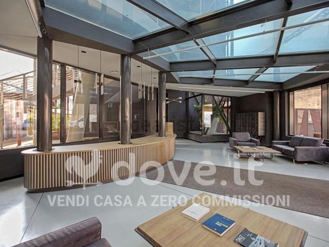 Appartamento in vendita di 110 m² in Via Enrico Cosenz, 13