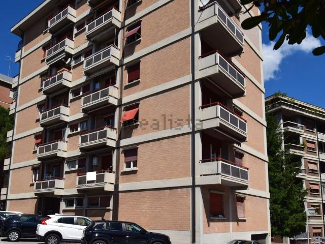 Appartamento in vendita di 110 m² in Via Enrico Fermi, 24