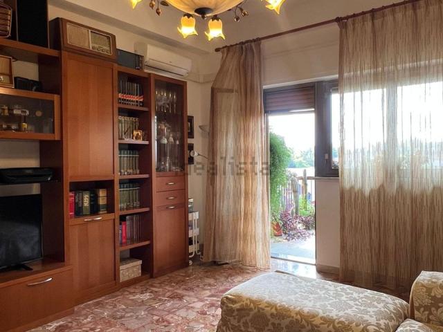 Appartamento in vendita di 110 m² in Via Enrico Iori