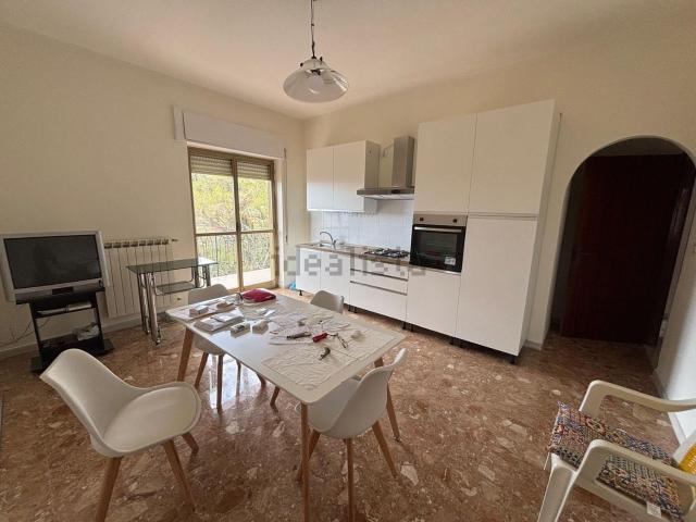 Appartamento in vendita di 110 m² in Via Enrico Toti