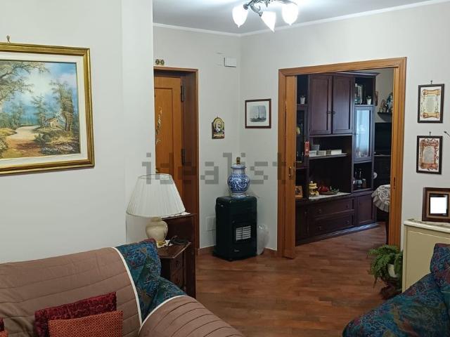 Appartamento in vendita di 110 m² in Via Esculapio, 11
