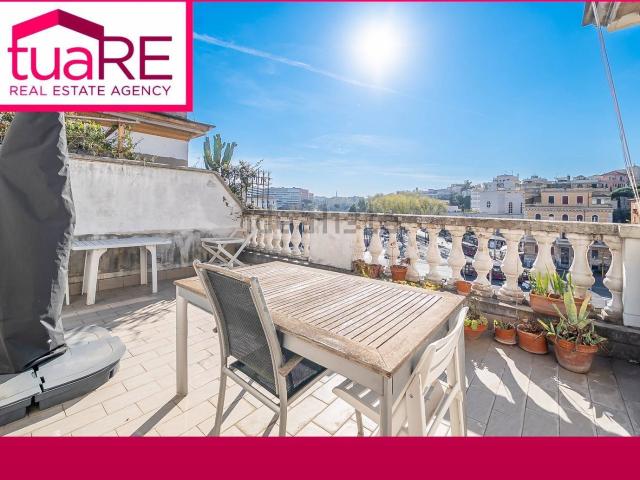 Appartamento in vendita di 110 m² in Via Ettore Rolli