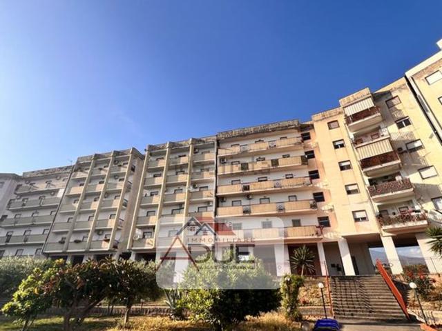 Appartamento in vendita di 110 m² in Via Feudo Stella