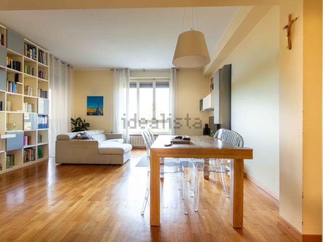 Appartamento in vendita di 110 m² in Via Federico Chopin, 105