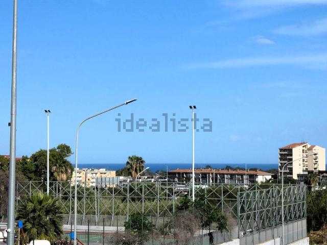 Appartamento in vendita di 110 m² in Via Federico Fellini, 113