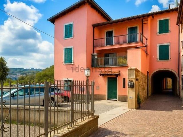 Appartamento in vendita di 110 m² in Via Ferrari, 21