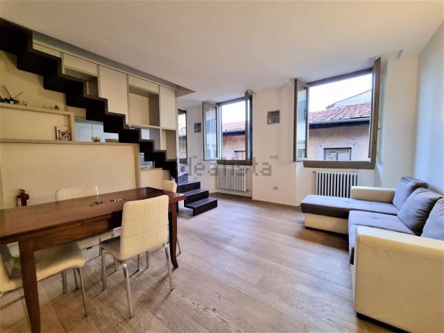 Appartamento in vendita di 110 m² in Via Fiesolana
