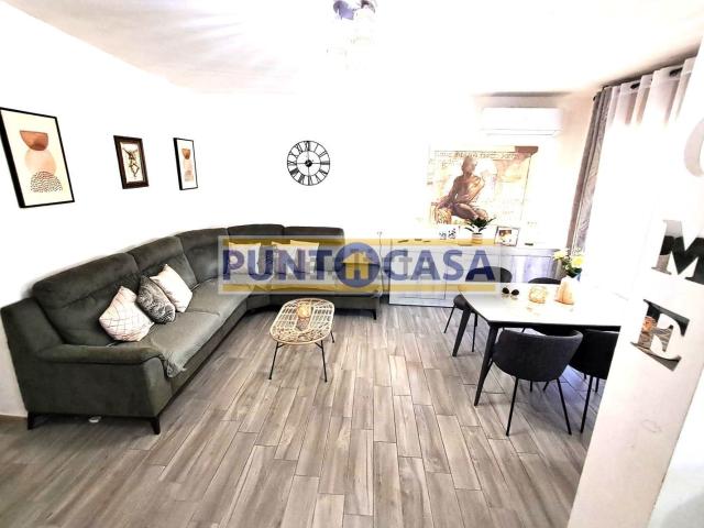 Appartamento in vendita di 110 m² in Via Filippo Corsaro, 8