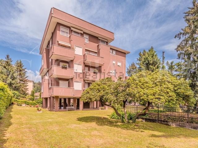 Appartamento in vendita di 110 m² in Via Firenze, 21
