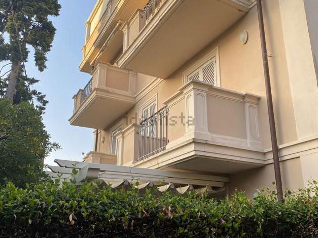 Appartamento in vendita di 110 m² in Via Firenze, 29