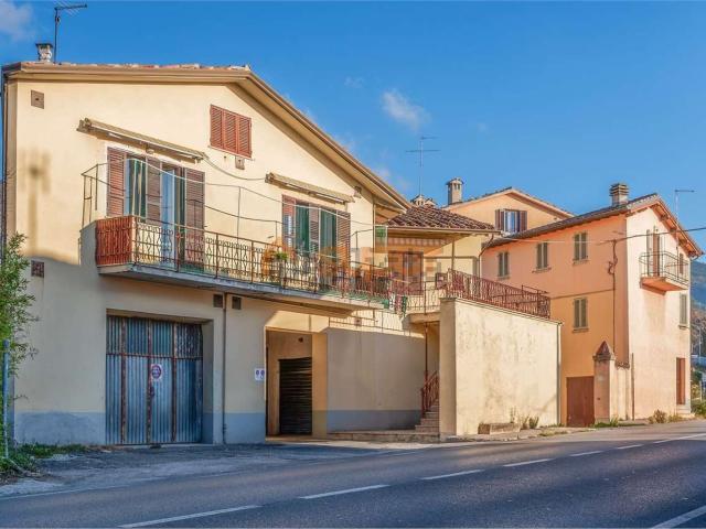Appartamento in vendita di 110 m² in Via Flaminia Sud