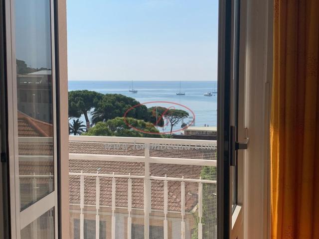 Appartamento in vendita di 110 m² in Via Francesco Agnese