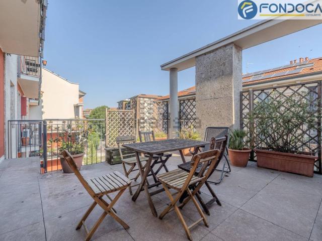 Appartamento in vendita di 110 m² in Via Francesco de Sanctis, 4