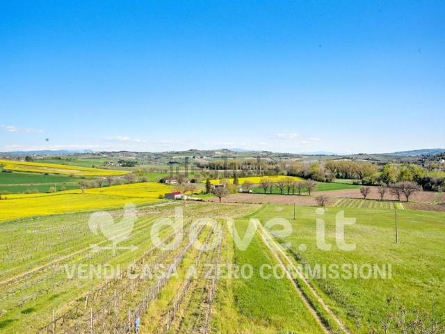 Appartamento in vendita di 110 m² in Via Fratelli Ceci, 39