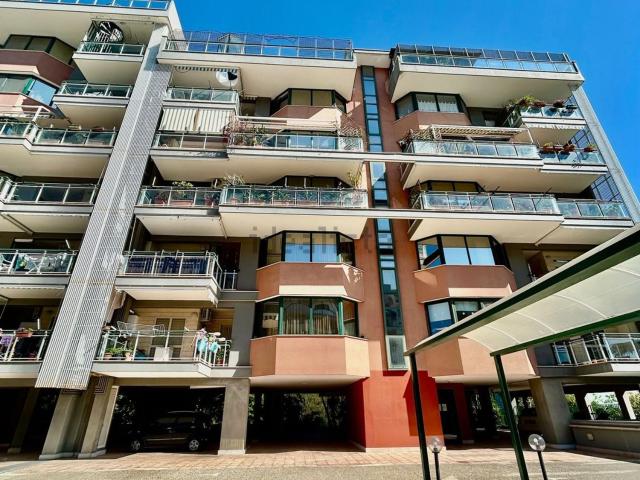 Appartamento in vendita di 110 m² in Via Fratelli De Filippo