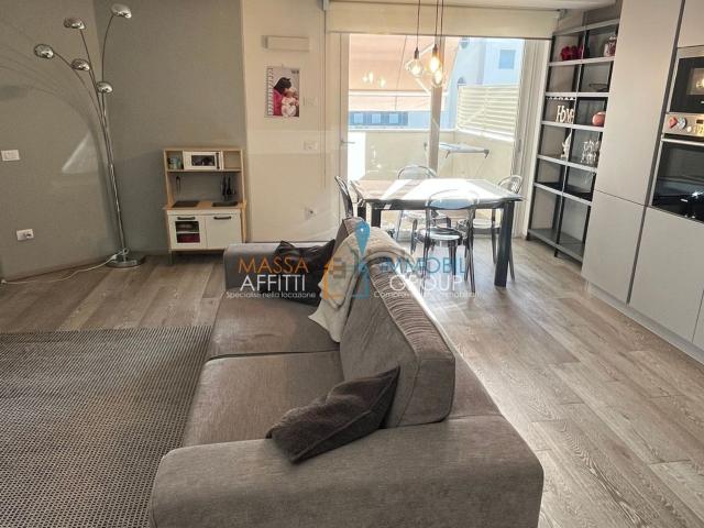Appartamento in vendita di 110 m² in Via Fratelli Rosselli, 78