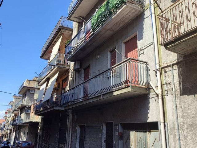 Appartamento in vendita di 110 m² in Via Imperia, 6