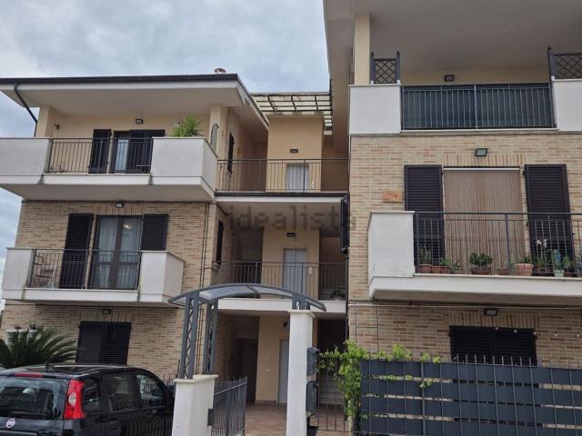 Appartamento in vendita di 110 m² in Via IV Giornate di Napoli