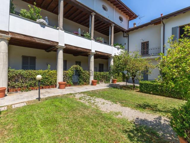Appartamento in vendita di 110 m² in Via Jacopo da Trezzo, 39