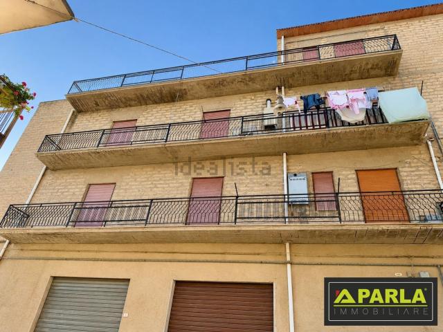 Appartamento in vendita di 110 m² in Via Julia