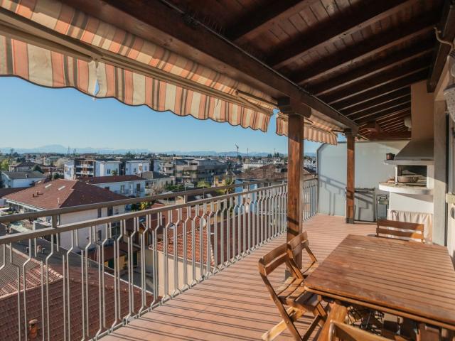 Appartamento in vendita di 110 m² in Via O. Zavaglia, 4